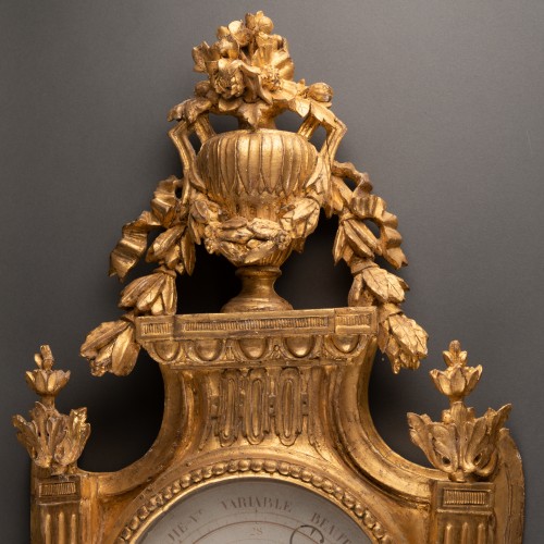 Baromètre en bois doré époque Louis XVI fin XVIIIe siècle - Louis XVI