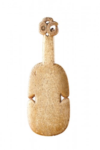 A Finely Carved Maori Whalebone Club ‘Kotiate Paraoa’ 
