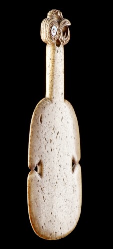 19th century - A Finely Carved Maori Whalebone Club ‘Kotiate Paraoa’ 