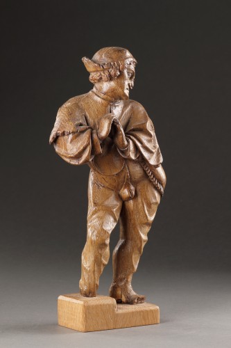 Antiquités - A Fine Flemish Carved Figure of a Man 