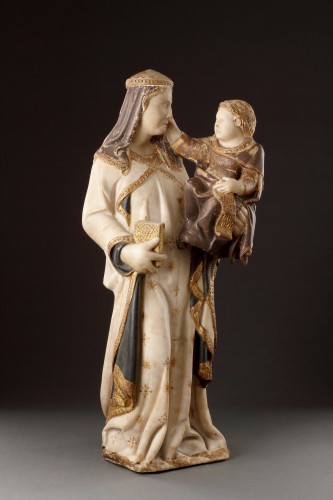 Vierge à l'Enfant, groupe en marbre polychrome et dorure Vers 1330 - 1340 - Sculpture Style 