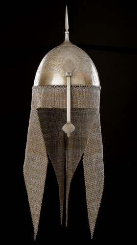 A Very Fine Set of Persian Chiselled Armour  - 