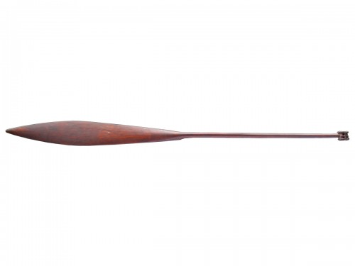 A Very Rare Long Maori Paddle ‘Hoe’ 