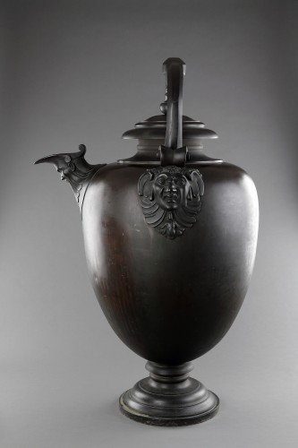Objet de décoration Cassolettes, coupe et vase - Vase ou aiguière monumentale en bronze d'après l'Antique