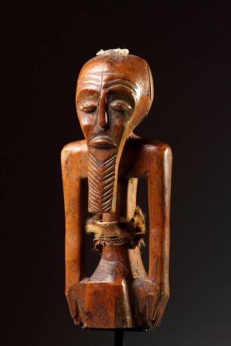 Figurine fétiche protectrice Songye "Nkishi" du sud-est du Congo, Zaïre - Finch and Co