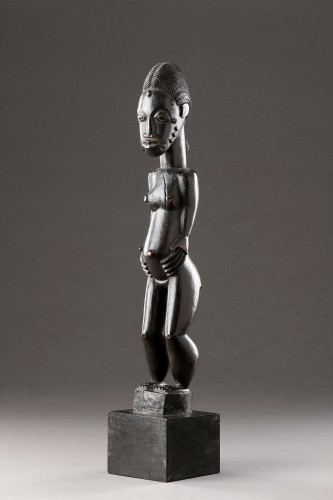  - Premier d'un groupe de quatre figures africaines 
