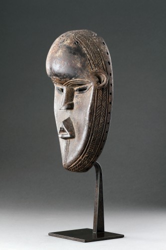 Tribal Art  - A Powerful Female ‘Bakorozai’ Initiation Mask