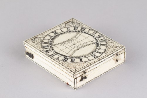 Bel exemple de cadran de poche magnétique de Dieppe de type « azimut » ou « blound » - Renaissance