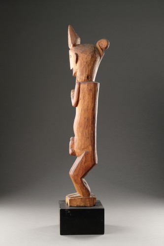 19th century - A Nias Standing Figure of a Male Figure