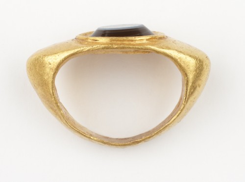 Antique Jewellery  - Roman Gold Finger-Ring 
