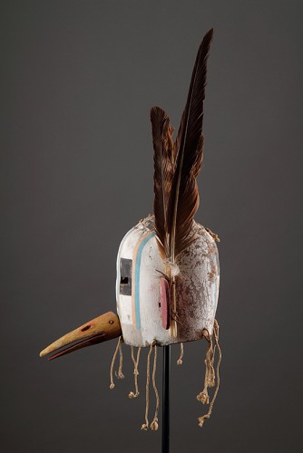 XXe siècle - Masque de danse Kachina Hopi en forme de casque