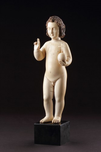 L'Enfant Jésus en ivoire, travail Indo-portugais Goa XVIIIe siècle - Art sacré, objets religieux Style 