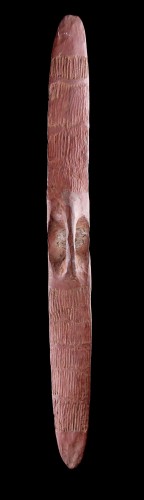 Antiquités - Aboriginal Central Desert Region Early and Exceptionally Narrow Shield