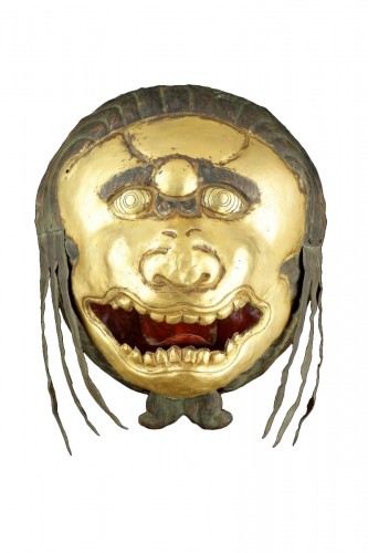 Masque tibétain en cuivre doré du 18e siècle