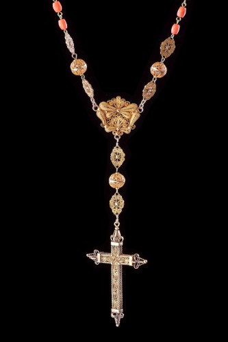 Art sacré, objets religieux  - Chapelet  en d'or et perles de corail, Espagne début du XVIIIe siècle