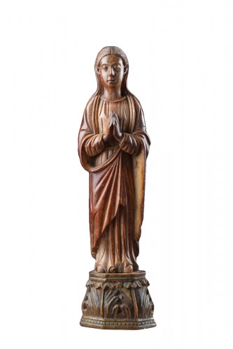 Indo-Portuguese Goa Carved Ivory Devotional Statuette of the Virgin Mary 