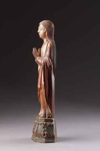Indo-Portuguese Goa Carved Ivory Devotional Statuette of the Virgin Mary  - 