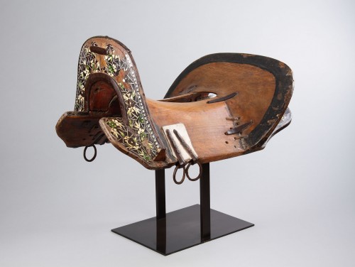 Antiquités - Rare Western Tibetan Horse Saddle as Used by the Kampa Horsemen