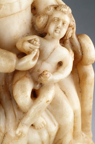 Antiquités - Sainte Anne  et la Vierge - Groupe en albâtre sculpté de Trapani