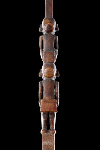 Art Tribal  - Louche figurative de Palau au long manche boisé