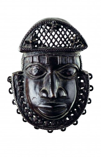 Edo ‘Hip’ Mask / Ornament - Tribal Art Style 