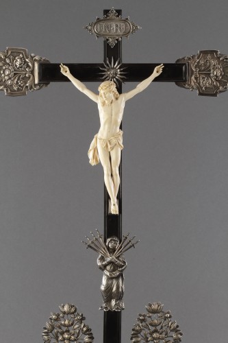 18th century - A South German Silver Mounted Devotional Crucifix 