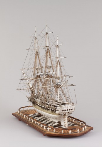  - Exceptionnel modèle de navire réalisé par des prisonnier de guerre français