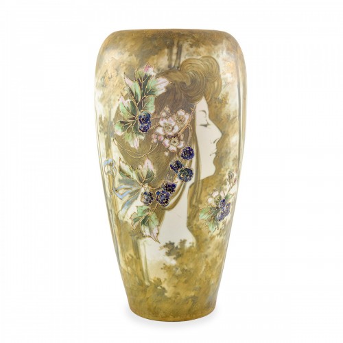Antiquités - Large Portrait Vase Amphora ca. 1898 ivory ceramics 