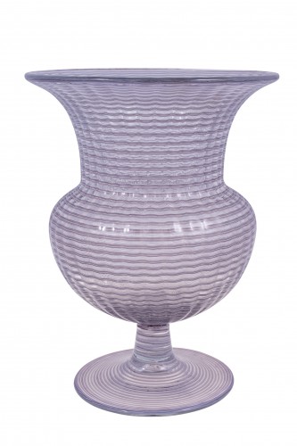 Art nouveau - Vase Michael Powolny Loetz Opal mit weissen Streifen decoration 1918/19