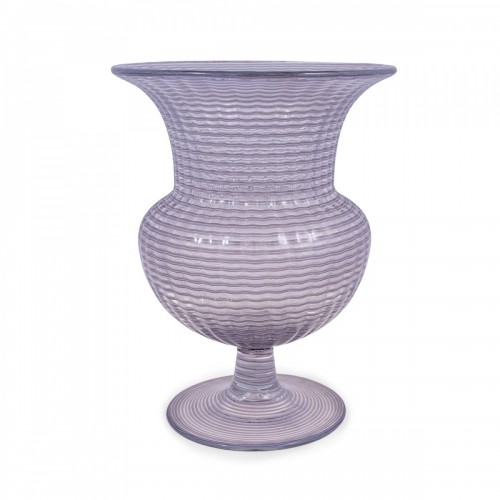 Antiquités - Vase Michael Powolny Loetz Opal mit weissen Streifen decoration 1918/19