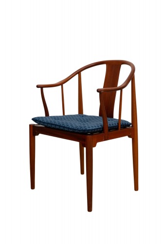 Seating  - 3 China Chairs Hans J. Wegner Fritz Hans 1981 Mahogany Mid-Century Design