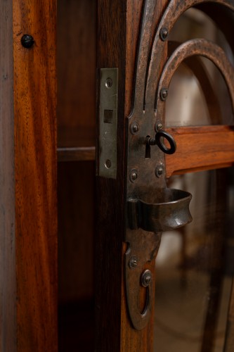 19th century - Display case with copper fitting Gustave Serrurier-Bovy ca. 1898