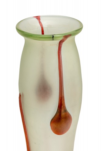 20th century - Vase Johann Loetz Witwe Olympia mit rothen Tropfen decoation ca. 1901