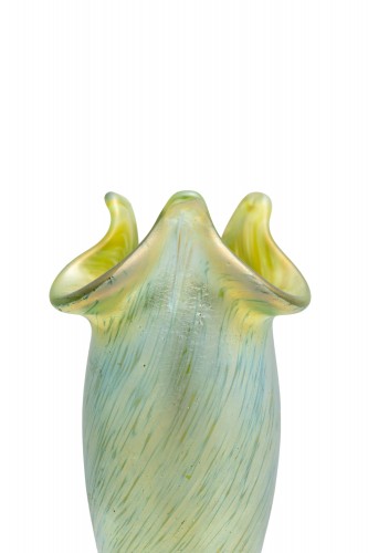 Glass & Crystal  - Art Nouveau vase Johann Loetz Witwe Creta Papillon decoration ca. 1898