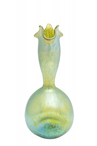20th century - Art Nouveau vase Johann Loetz Witwe Creta Papillon decoration ca. 1898