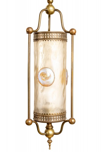 Luminaires Lustre - Suspension avec abat-jour en verre, décor « Nautilus » de Loetz, vers 1902