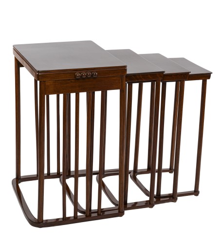 Quatre tables gigognes Josef Hoffmann J. & J. Kohn vers 1910 - Mobilier Style Art nouveau
