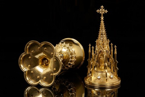 Religious Antiques  - A Tower Ciborium 