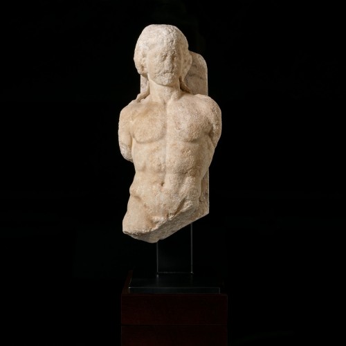 Un Trapezophoros avec le Torse d'un Jeune, peut-être Apollon - Floris van Wanroij Fine Art