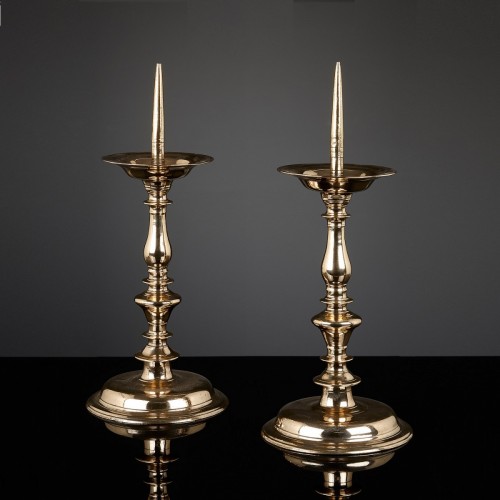 An impressive pair of Baluster Pricket Candlesticks - Lighting Style Louis XIII