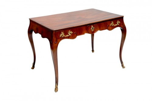 Table à écrire ou 'bureau plat' - Mobilier Style Louis XV