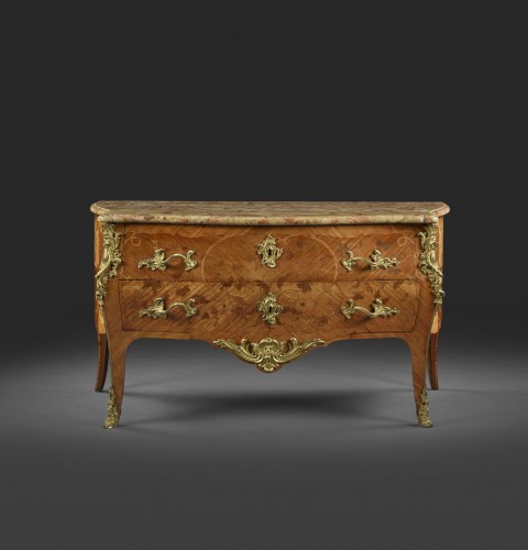Louis XV Commode with crowned C stamped Rubestuck - 