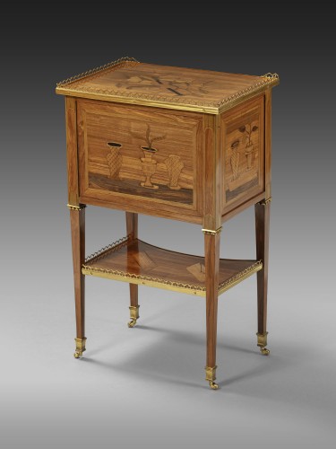 Table chiffonnière estampillée Charles TOPINO (1742-1803) - Mobilier Style Louis XV