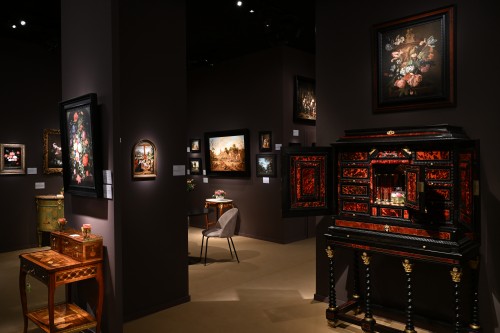 17th century - Antwerp cabinet in tortoiseshell and ebony