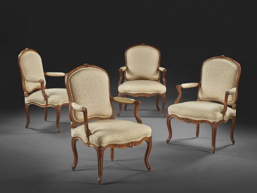Seating  - A set of four Louis XV carved walnut fauteuils a la reine, stamped by Franç