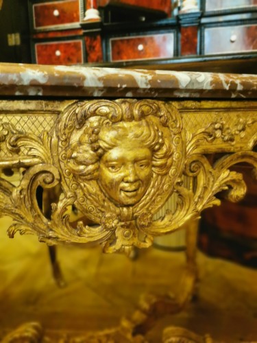 Table à gibier en bois doré d'époque Régence - Frédéric Brossy
