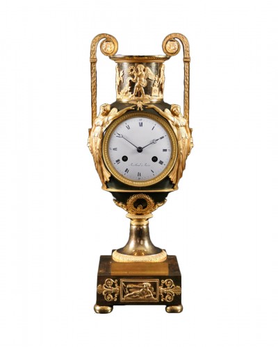 Gilt bronze Vase clock, dial signed Berthoud in Paris