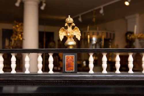 Furniture  - Large cabinet in tortoiseshell and ebony from the 17th century