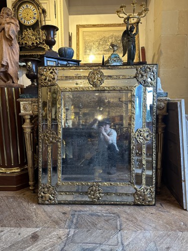 Louis XIV - Miroir à pare-closes d’époque Louis XIV