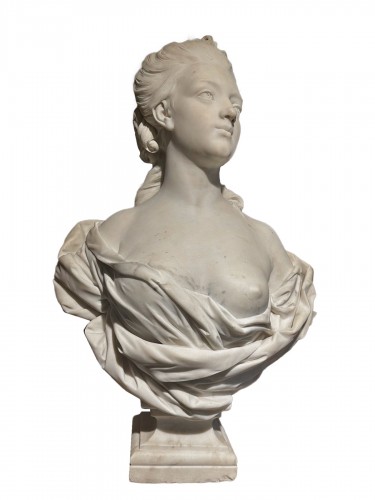 Carrara marble bust of a young girl